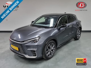 Lexus LBX 1.5 Emotion / Bi-Tone / TechPack / Leder / Elektr. A.klep