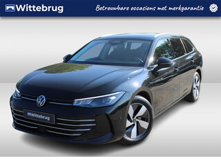 Volkswagen Passat Variant 1.5 eHybrid 204pk Business DSG AUTOMAAT / Navigatie / Digital cockpit Pro / Head up display / Park Assist / Camera / Inklapb. trekhaak Garantie tot 14-05-2027 max 100.000km