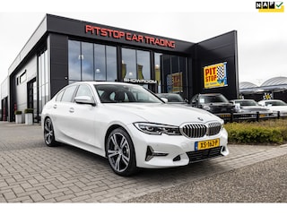 BMW 330i High Executive, Schuifdak, H&K Audio, Volleder, NL Auto!