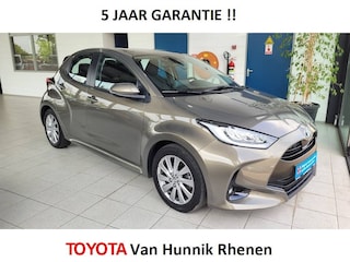 Toyota Yaris 1.5 Hybrid | Android/Apple | Stoel en stuurverw | Keyless | LED