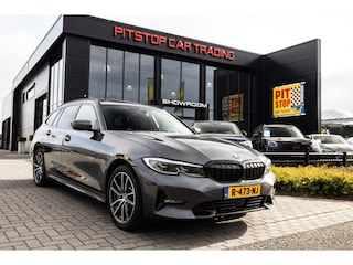 BMW 3-serie Touring 330e M, Pano, Shadow-Line, ACC, Laser, Hi-Fi Audio!
