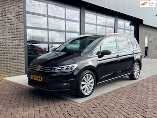 Volkswagen Touran 1.4 TSI 150 PK Highline Automaat | 7 Persoons