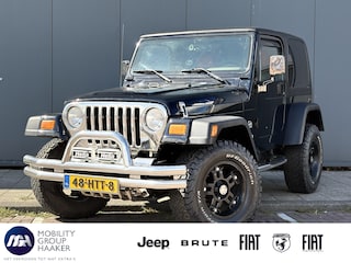 Jeep Wrangler TJ 4.0i 6-Cilinder | Hard & Softtop | Airco | Cruise Control | Navigatie