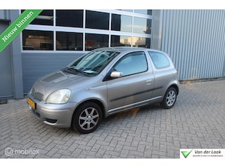 Toyota Yaris 1.3 VVT-i Sol