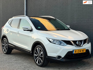 Nissan Qashqai 1.2 Tekna AUTOMAAT PROBLEEM! CAMERA NAVI PDC PANO
