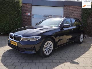BMW 3-serie Touring 320e - SOH 92 % - LASER - LEDEREN SPORTSTOELEN - CARPLAY - 1e EIGENAAR - DEALER ONDERHOUDEN