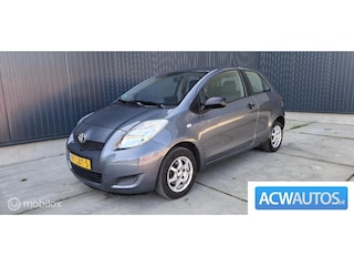 Toyota Yaris 1.0 VVTi Acces Limited