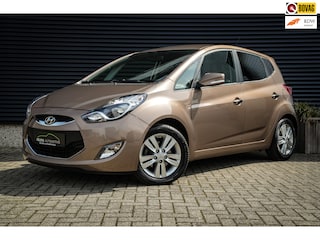 Hyundai ix20 1.6i i-Motion | Cruise | Clima | Trekhaak | PDC | Stoelverw. | Metalic | 1e eig. |