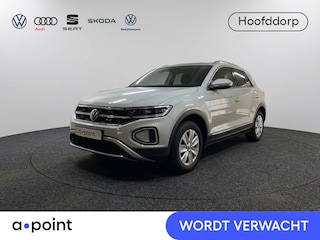 Volkswagen T-Roc 1.5 TSI Style 150 PK | Navigatie | Beats Audio | 18" Lm velgen | Keyless entry | stoelverwarming