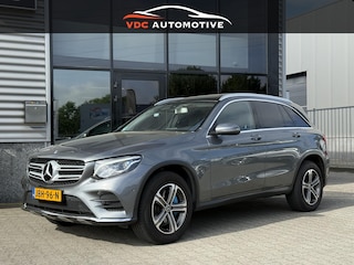Mercedes-Benz GLC 350e 4M AMG Pano | Trekhaak | Camera | Stoelverwarming | Leder | Dealer Onderhouden