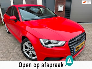 Audi A3 LIMOUSINE 1.4 TFSI Ambiente Pro Line Plus / Navi / PDC / Clima / Cruise