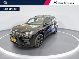 Volkswagen Tayron 1.5 eHybrid 204pk DSG R-Line Edition · SOH 100% · Panoramadak · 360 Camera · Inklap. Trekhaak · Matrix LED · Stuur- & Stoelverwarming + Massage · Garantie t/m 09-07-2029 of 100.000km