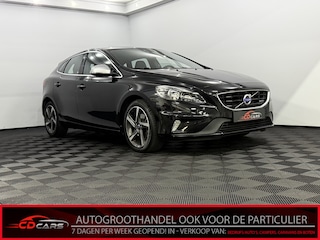 Volvo V40 1.6 T2 R-Design Clima, Navi, Parkeersensoren, Cruise control, A start stop, Half leder, Lichtmetalen velgen