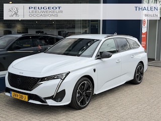Peugeot 308 SW GT Avantage EV 54 kWh | Nieuwe Auto | Tot 8 jaar Garantie | Tot 420 Km WLTP | Alcantara Executive Pack | 360 Graden Camera | Navigatie | Stoelverwarming & Massage | Warmtepomp | Draadloze Telefoonlader | Keyless Entry | Elektrische Kofferklep | 18" Lichtmetalen Velgen | Climate Control | Adaptieve Cruise Control met Drive Assist | Full LED Verlichting |