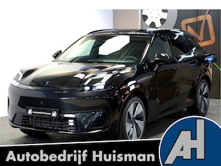 Lynk & Co 08 1.5 More 257kW/350pk Aut3 Plug-In Hybrid 200km range!! PANORAMADAK + MATRIX LED + ADAPT.CRUISE + PILOT ASSIST + BLIS + STOELVENTILATIE&-MASSAGE + STOELVERWARMING V&A + HARMAN/KARDON + 360 CAMERA + LANE ASSIST + PARKSENSOREN + 21" LM-VELGEN!!