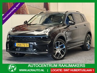 Lynk & Co 01 1.5 100 STUKS OP VOORRAAD ! VOL OPTIES ! 360 CAMERA ADAPTIVE CRUISE CONTROL PANORAMA SCHUIF/KANTELDAK APPLE CARPLAY/ANDROID RIJSTROOKSENSOREN ZEER MOOI !!