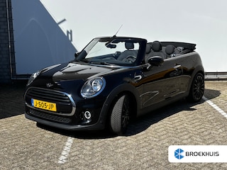 Mini Cooper Cabrio 1.5 | Achteruitrijcamera | Airco | Bestuurdersstoel in hoogte verstelbaar