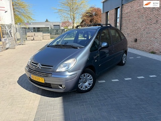 Citroën Xsara Picasso 1.6i-16V Image