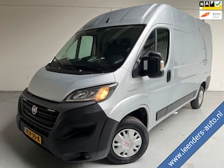 Fiat Ducato Automaat 30 2.3 MultiJet 140pk euro6 L2H2 3Persoons Airco Navigatie Trekhaak Zilvergrijs Metallic RIJKLAARPRIJS!