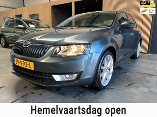 Skoda Octavia 1.0 TSI Greentech Ambition Business|Automaat|DealerOnderhouden|Navi|Parksens.