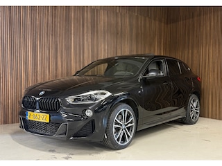BMW X2 2.0i xDrive - Pano - Carplay -
