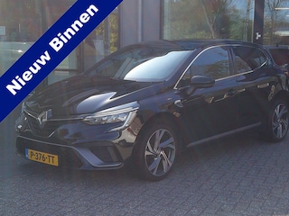 Renault Clio 1.0 TCe R.S. Line Staat in De Krim