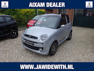 Microcar M.GO Dynamic DCI Achteruitrijcamera, Parkeersensoren, Elektrische ramen, Centrale deurvergrendeling, Lichtmetalen velgen