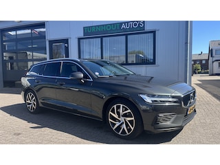 Volvo V60 T6 Twin Engine AWD Momentum Pro