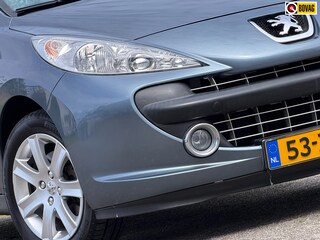 Peugeot 207 1.6 VTi XS Pack 5drs - Gris Fer - Clima/Cruise/LMV - Chique