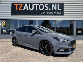 Ford Focus 2.0 TDCI ST-3 185pk/Recaro/Navi/Led