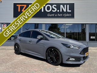 Ford Focus 2.0 TDCI ST-3 185pk/Recaro/Navi/Led