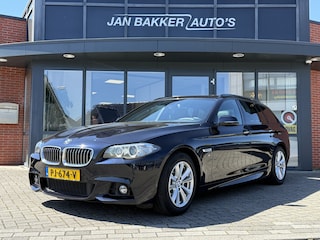 BMW 5-serie Touring 520i M Sport Edition High Executive ✅ Panodak ✅ Harman Kardon ✅ Leer ✅ Dealer onderh.