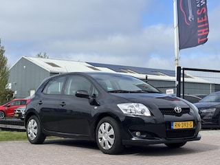 Toyota Auris 1.6-16V Terra cruise trekhaak airco