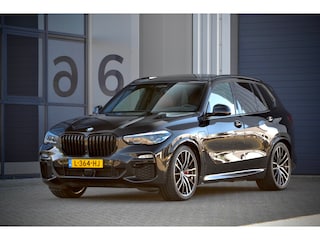 BMW X5 XDrive45e M Sport / NL Auto / 1ste Eig. / Pano / Comf. Stoel / 22" / HUD / H&K Sound
