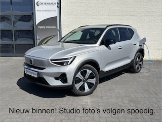Volvo XC40 Recharge Ultimate 70 kWh | Zwenkbare trekhaak | Panorama dak | Adaptieve cruise | Harman Kardon | Memory |