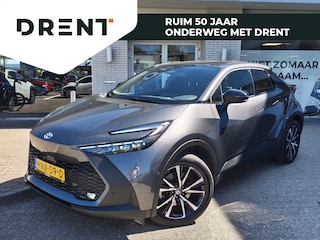 Toyota C-HR 2.0 PHEV 220 First Edition | Navi | Sensoren v/a | Dodehoek |