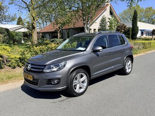 Volkswagen Tiguan 1.4 TSI R-Line 122PK Navi•Trekhaak