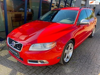 Volvo V70 2.5FT R-Design 230PK Automaat