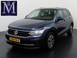 Volkswagen Tiguan 1.4 TSI eHybrid PHEV DIRECT LEVERBAAR | RECENT ONDERHOUD UITGEVOERD | 360 CAMERA ZICHT | STOEL- EN STUURWIELVERWARMING | PANORAMADAK | INCLUSIEF 12 MAANDEN BOVAG-GARANTIE