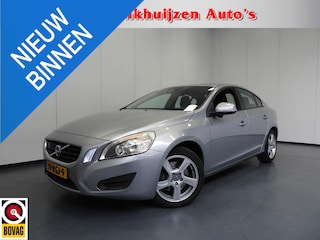 Volvo S60 2.0T 203PK Intro Edition NAVI/CLIMA/CRUISE/TREKH./17"LMV!