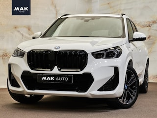 BMW X1 xDrive30e M Sport, pano, H/K, 19", ACC, memory, keyless, privacy