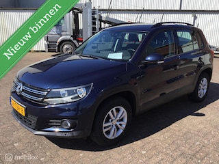 Volkswagen Tiguan 1.4 TSI Comfort&Design NAP 152374 KM 2 EIG