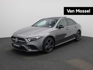 Mercedes-Benz A-klasse 250 e Business Line | AMG-Styling | Automaat | Panoramadak | Navigatie | Camera | Stoel verwarming | Memory Seats | Apple Carplay/ Android Auto | Cruise Control | LED | LMV |