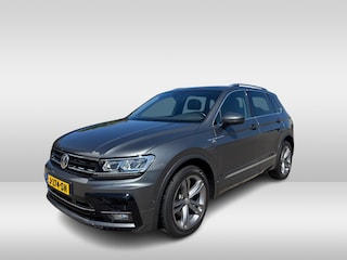 Volkswagen Tiguan 2.0 TSI 4Motion R-Line - Pano - Trekhaak - Navi - Camera - Stoelverwarming - Rijklaar