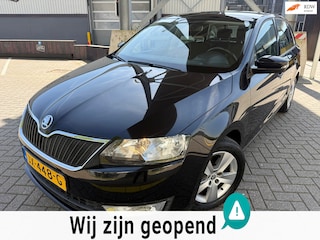 Skoda Rapid Spaceback 1.4 TSI Greentech Style*CRUISE*AIRCO*APK*NAP*PARK SENSOREN*VELGEN*NAVI