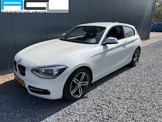 BMW 116i 136pk Executive Sportline 3-drs