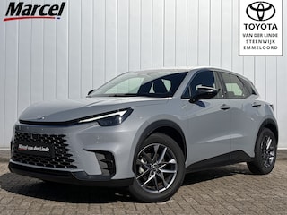 Lexus LBX Business Line 2WD Parkeer en Dodehoek Sensoren Stoel Stuur Verwarming