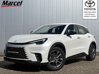 Lexus LBX Business Line 2WD Parkeer en Dodehoek Sensoren Stoel Stuur Verwarming