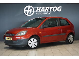 Ford Fiesta 1.3-8V Champion + AIRCO / TREKHAAK
