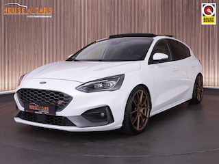 Ford Focus ST-3 2.3 280pk |19" TEC wielen|H&R verlagingsveren|panoramdak|head-up|B&O|blind spot|Apple Carplay|cruise control|winterpack|parkeercamera|